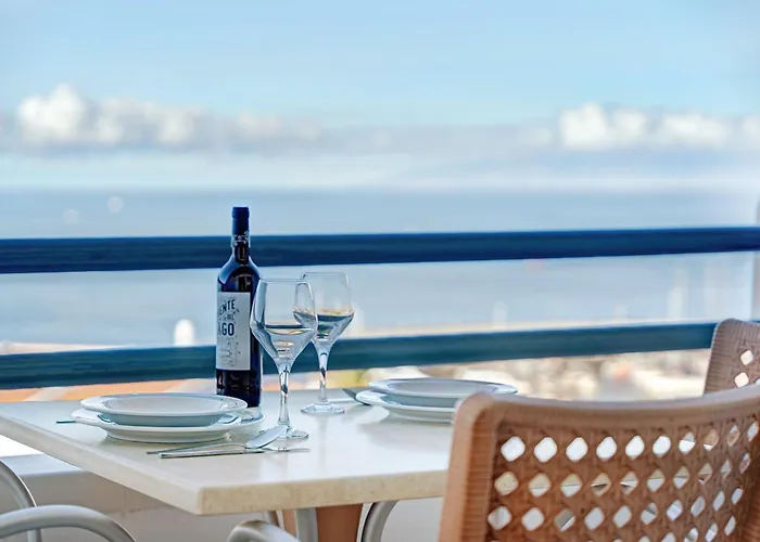 Over The Ocean Apartment *