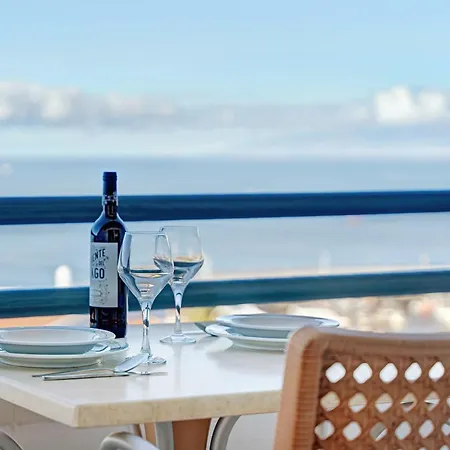 Over The Ocean Apartamento *