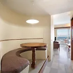 Over The Ocean Апартаменти Адехе